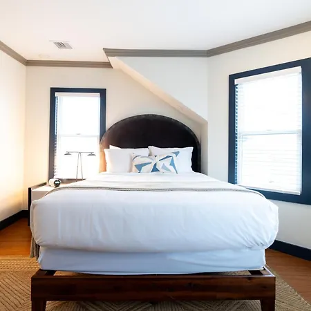 The Morgan Hotel Martha'S Vineyard Oak Bluffs Exterior photo