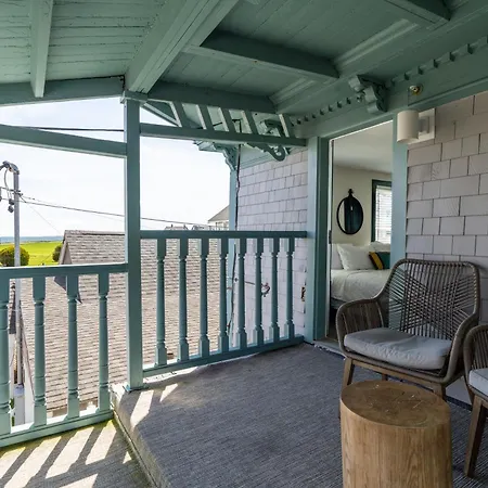 The Morgan Hotel Martha'S Vineyard Oak Bluffs Exterior photo